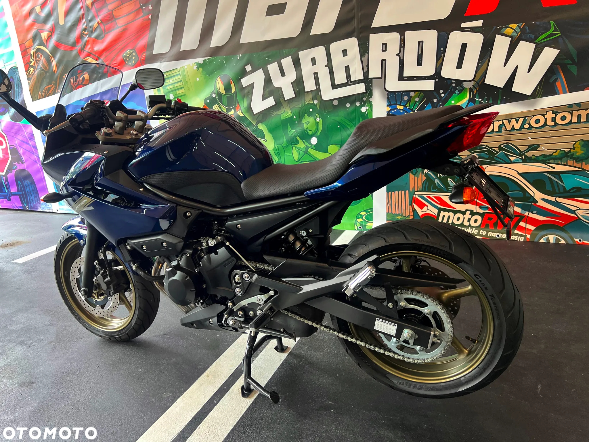 Yamaha XJ - 16