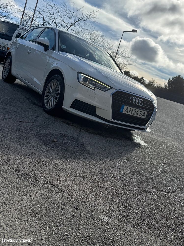 Audi A3 Sportback 1.6 TDI (clean diesel) S tronic Ambiente - 7