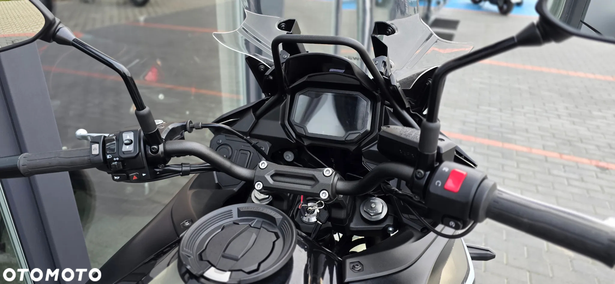 Kawasaki Versys 650 - 13