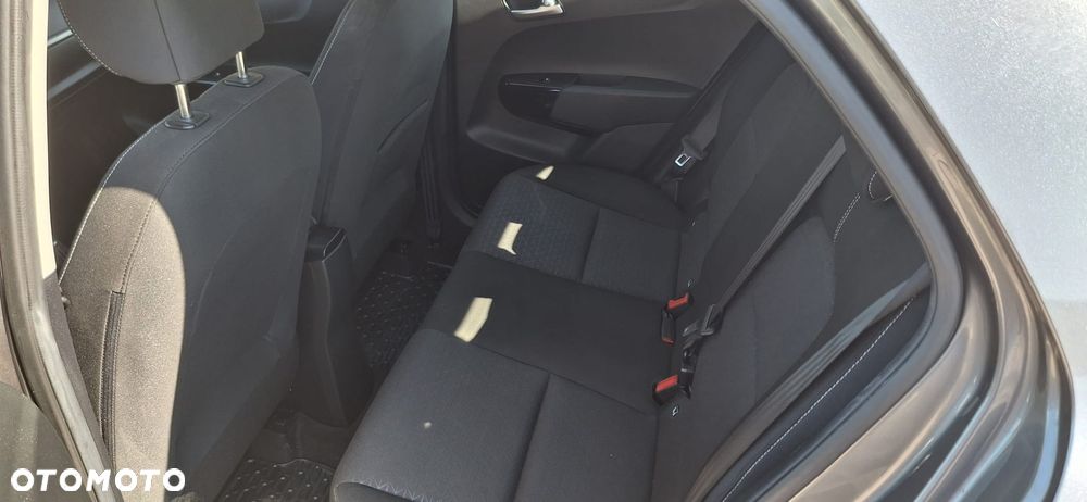 Kia Picanto 1.2 L - 16