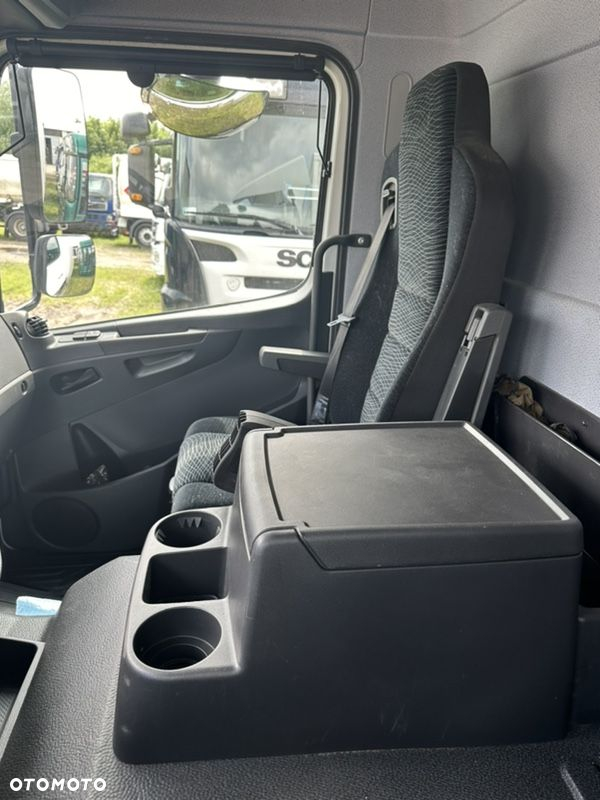 Mercedes-Benz ATEGO 1224L Kontener + Winda 6.7m ACC 16 Palet boczne drzwi6 - 29