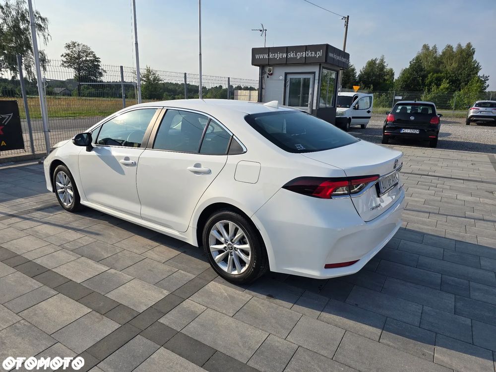 Toyota Corolla - 11