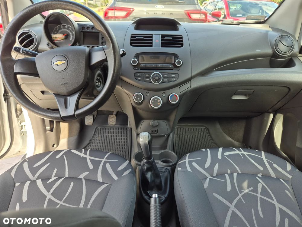 Chevrolet Spark - 4