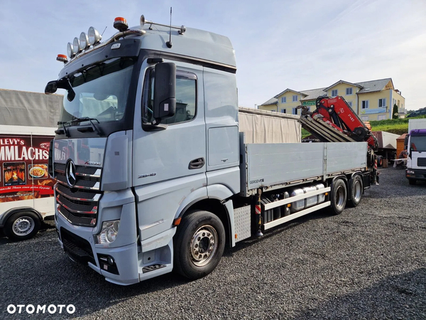 Mercedes-Benz Actros 6x4 / Fassi 485 / Niemiecki