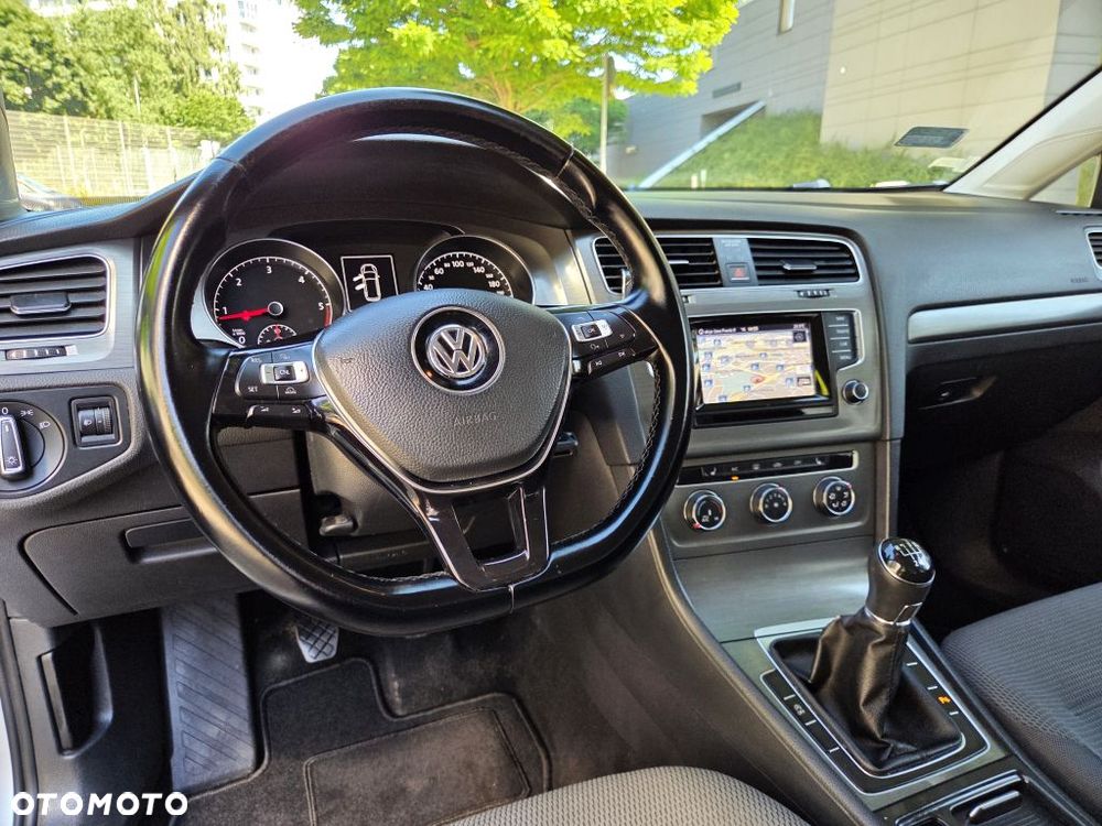 Volkswagen Golf 1.6 TDI BMT Comfortline - 30