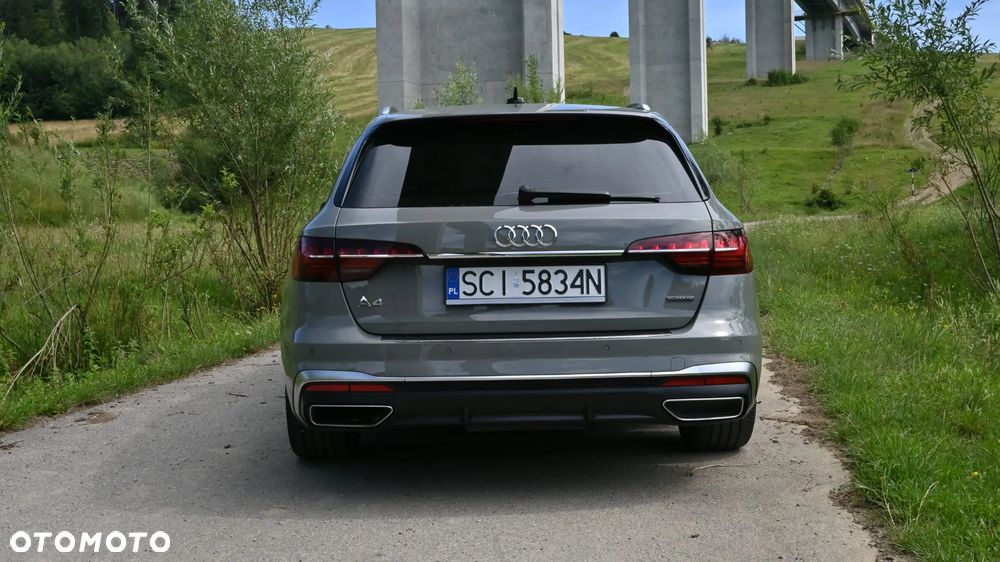 Audi A4 Avant 40 TDI quattro S tronic S line - 4