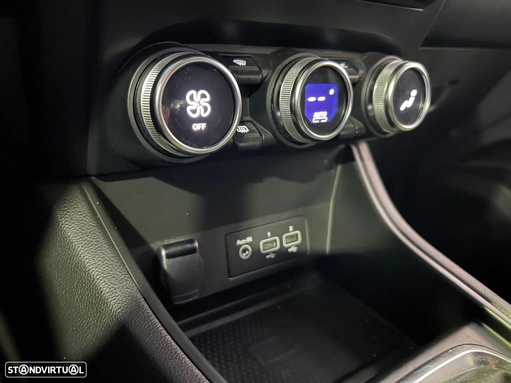Renault Captur 1.0 TCe Techno - 27
