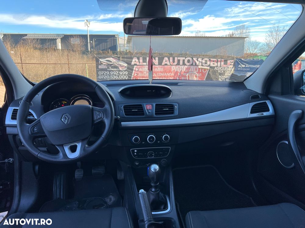 Renault Megane 1.5 dCi Dynamique - 8