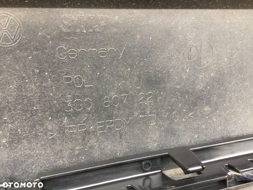 Zderzak przedni VW Passat B8 3G0 4xpdc bez spryskiwaczy - 8