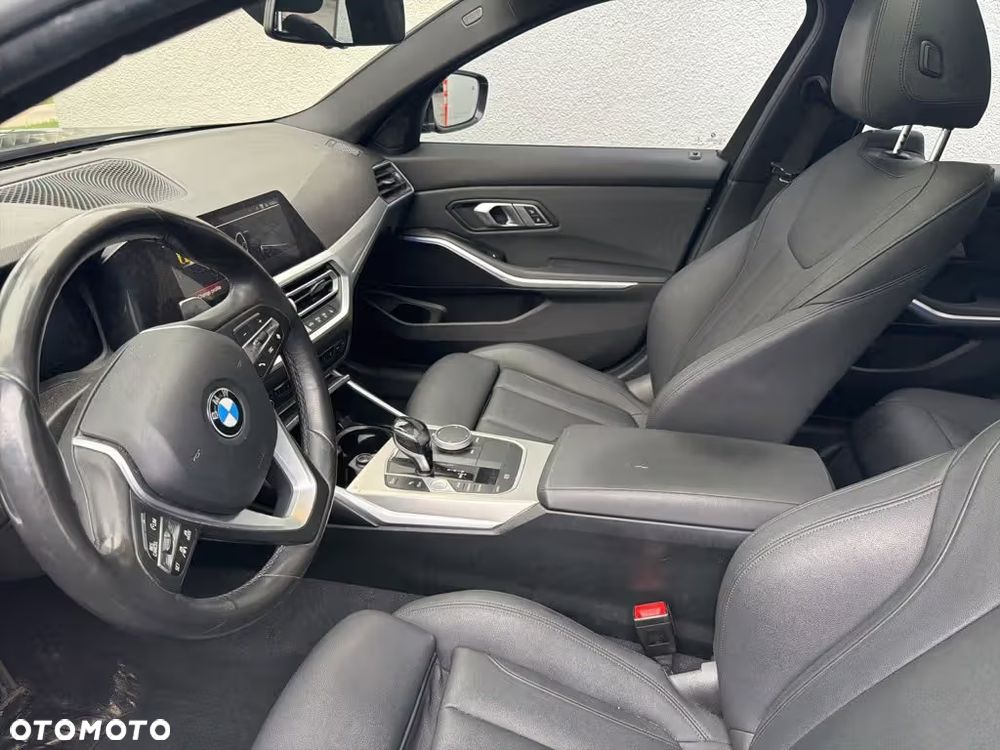 BMW Seria 3 330i GPF M Sport - 5