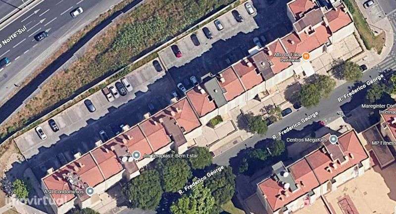 Garagem à venda na Rua Frederico George, 10 - Grande imagem: 2/2