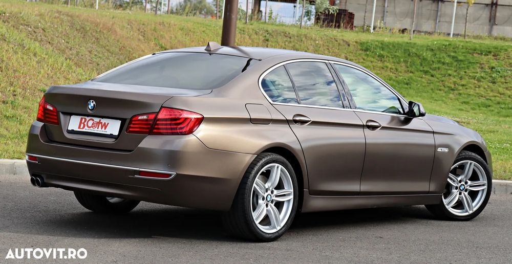 BMW Seria 5 520d - 12