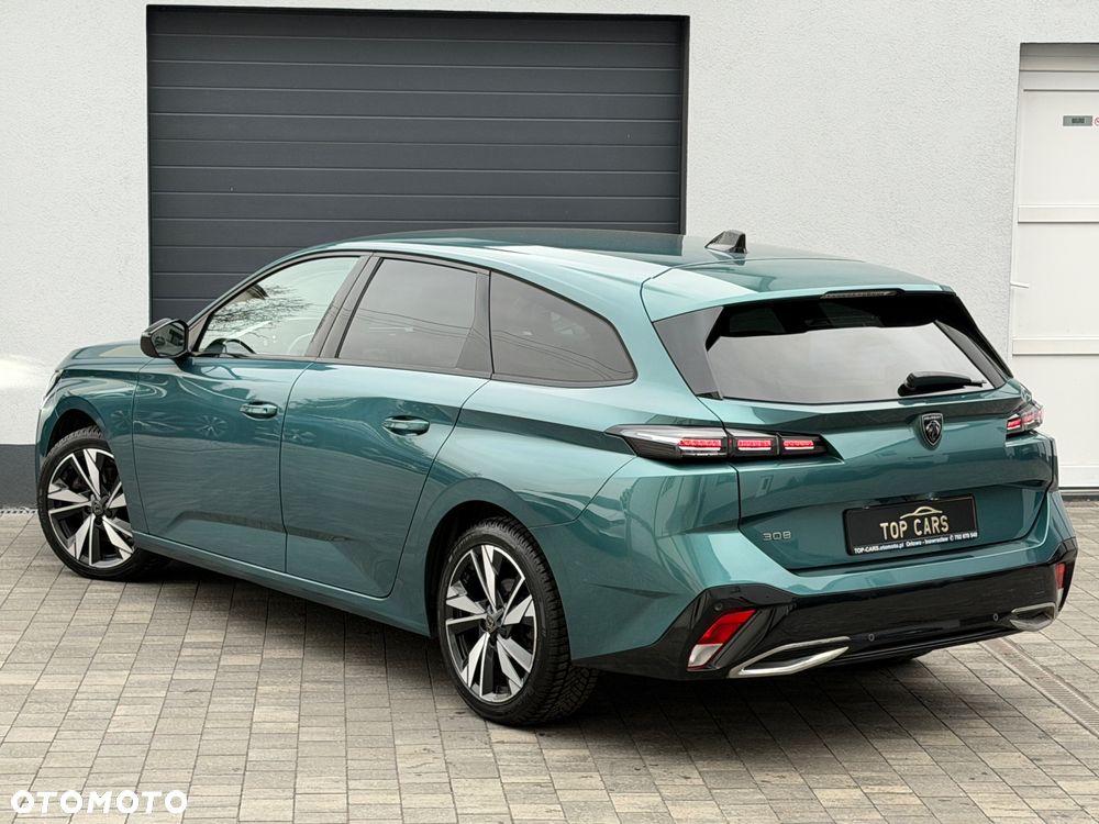 Peugeot 308 BlueHDi 130 EAT8 Allure - 22