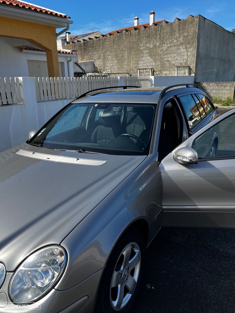 Mercedes-Benz E 220 CDi Classic - 12