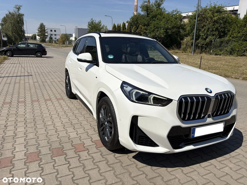 BMW X1 xDrive23i mHEV M Sport - 2