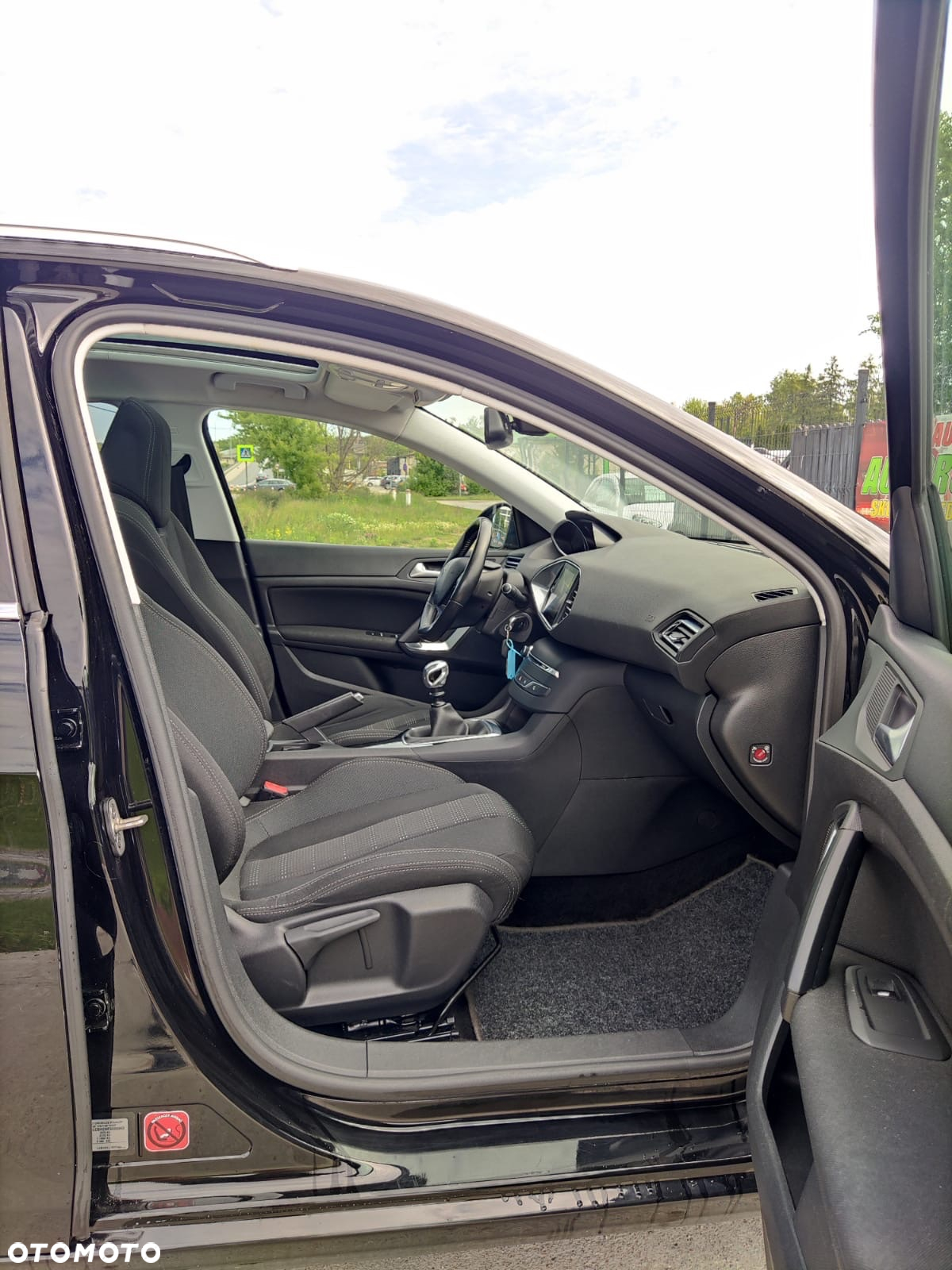Peugeot 308 1.6 BlueHDi Active S&S - 11