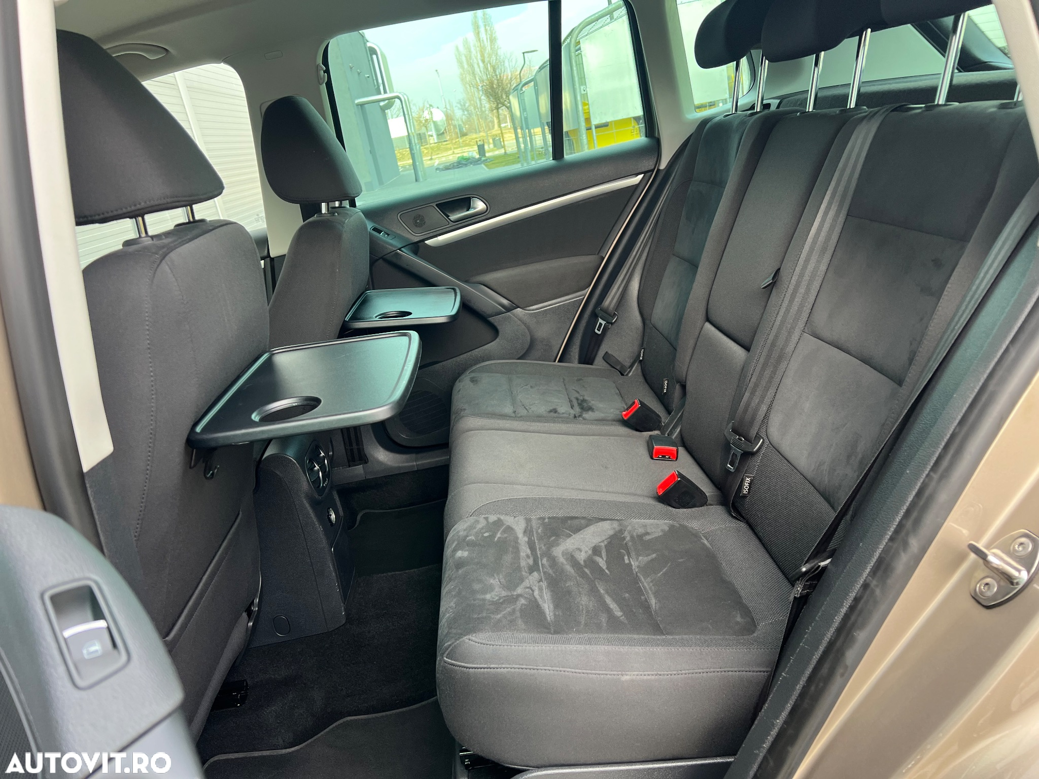 Volkswagen Tiguan 2.0 TDI 4Motion DSG Sport & Style - 5