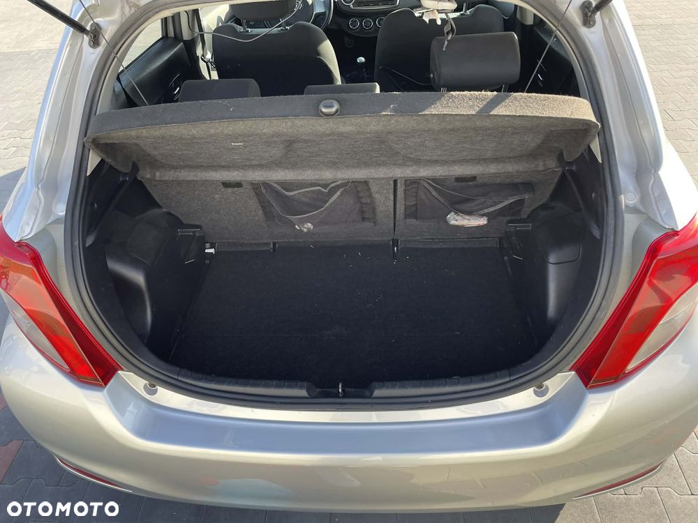 Toyota Yaris 1.0 Sol - 2