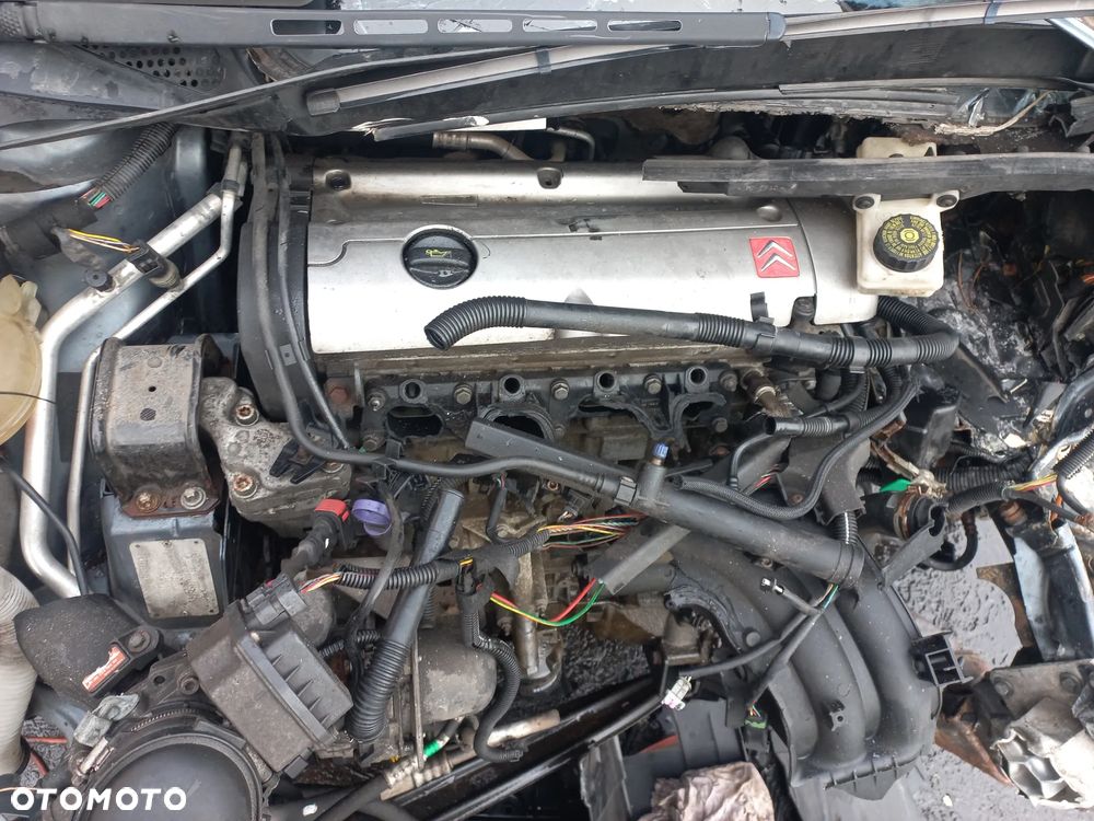 Citroen c4 2.0 benzyna coupe 3D wszystkie części drzwi klapa EZW - 3