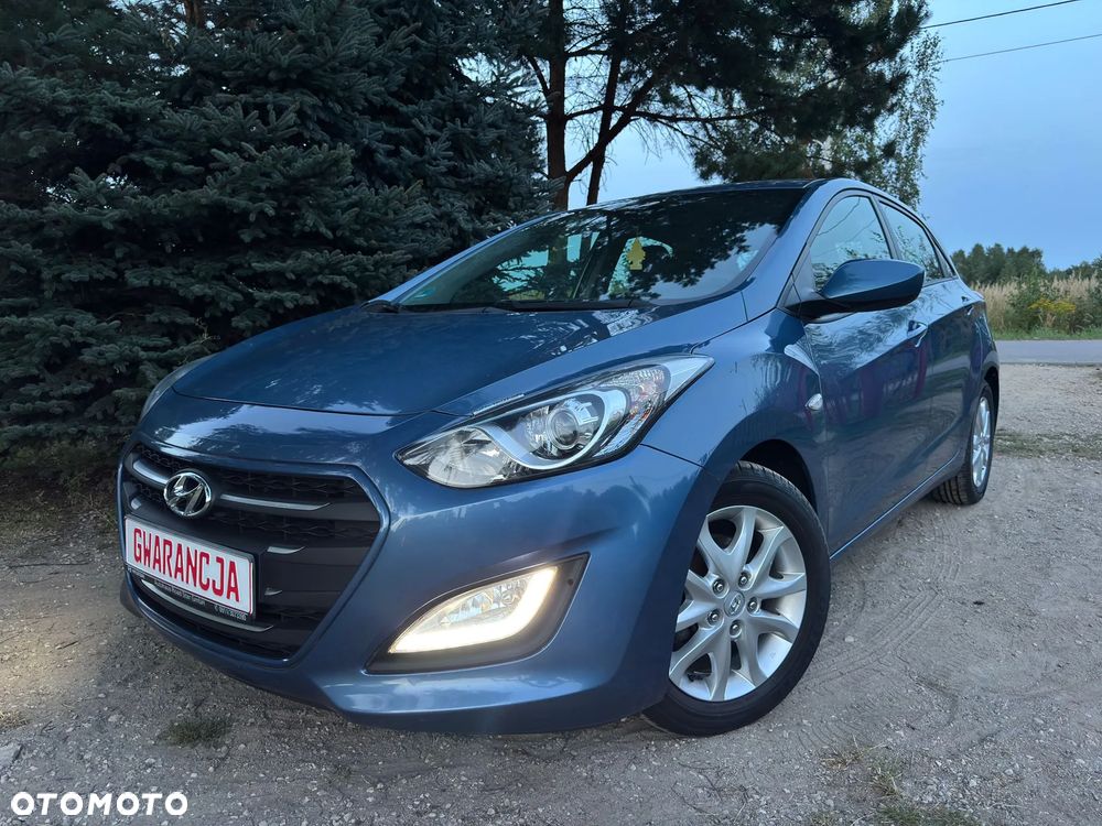 Hyundai i30 blue 1.4 Style - 3