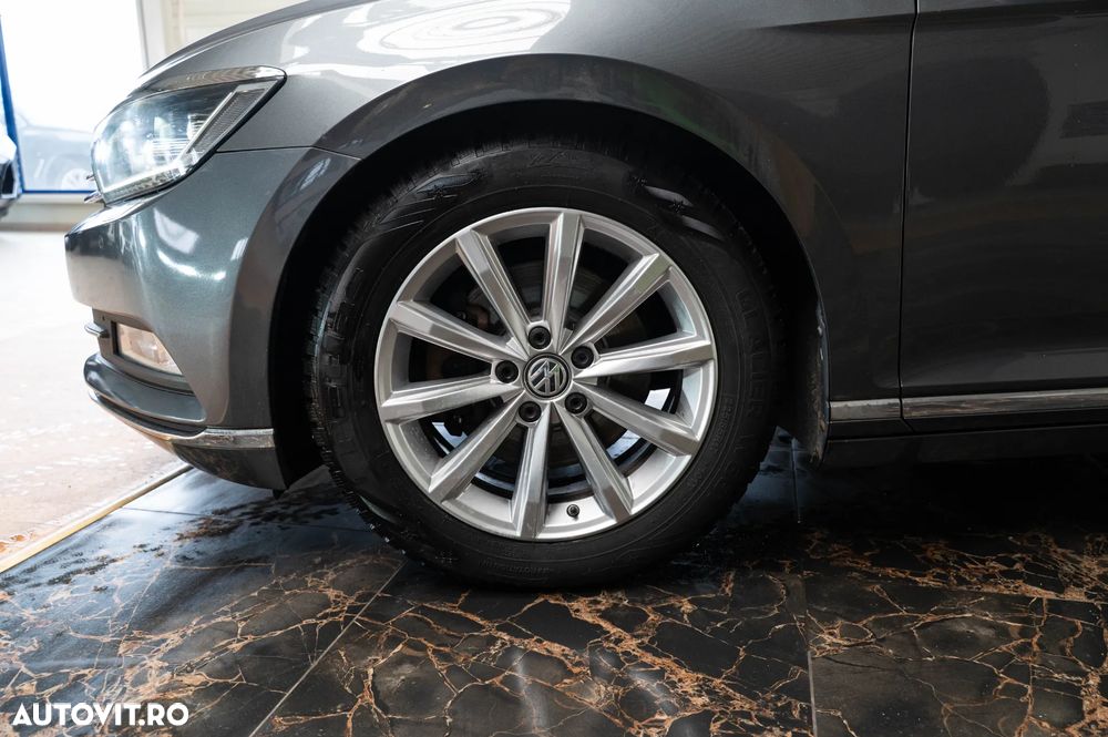 Volkswagen Passat 2.0 TDI SCR DSG (BlueM Tech) Comfortline - 9
