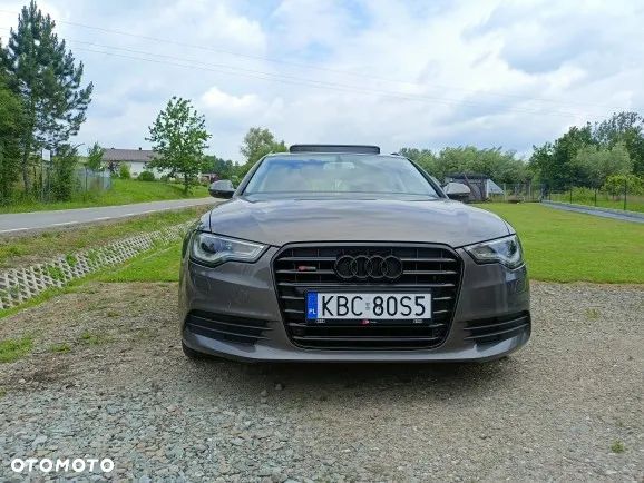 Audi A6 Avant - 1