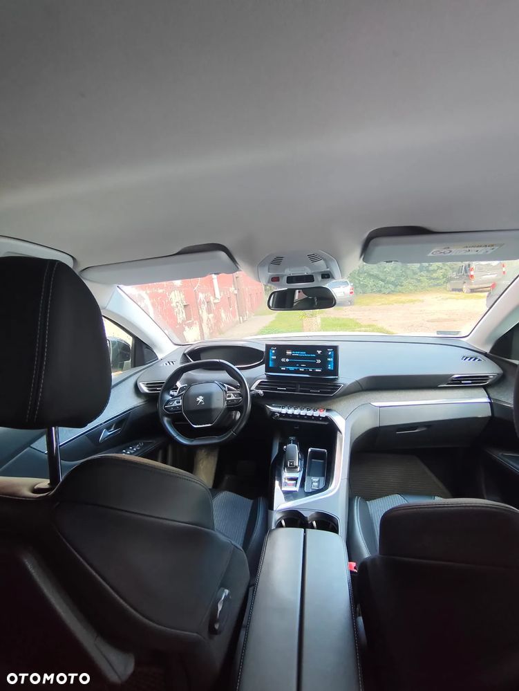 Peugeot 5008 1.2 PureTech Allure Pack S&S EAT8 - 15