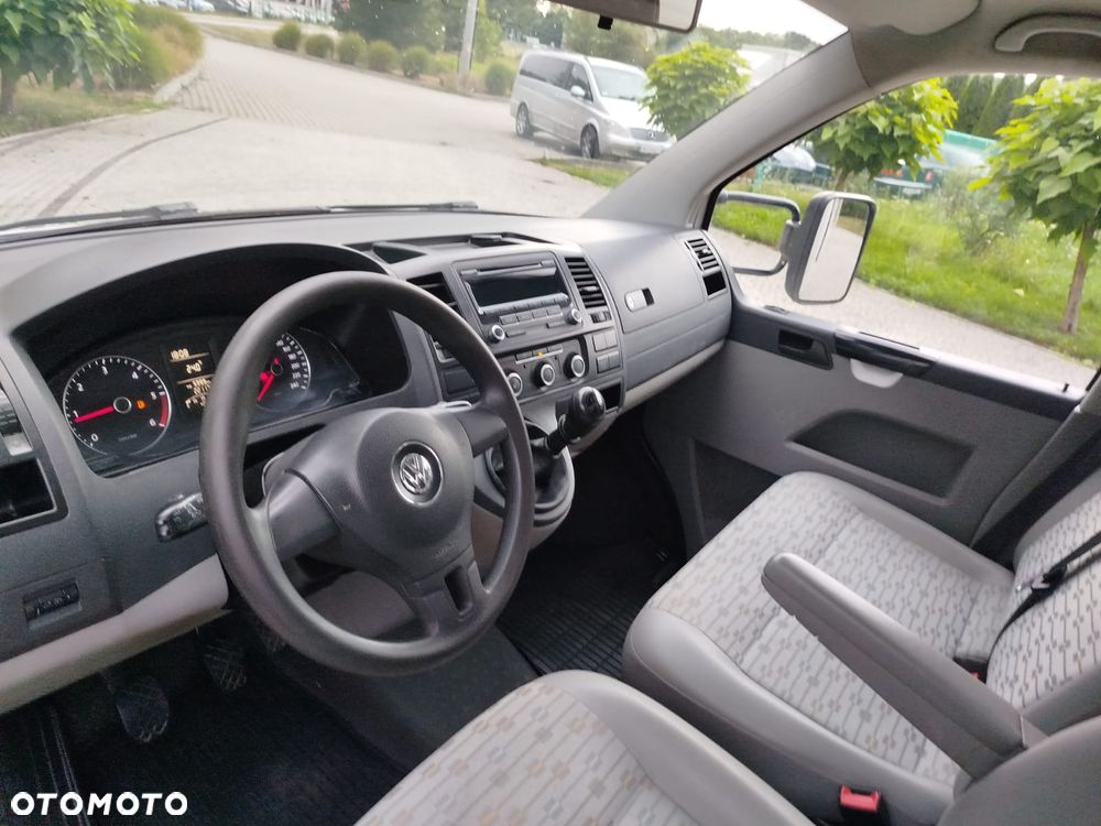 Volkswagen T5 - 6
