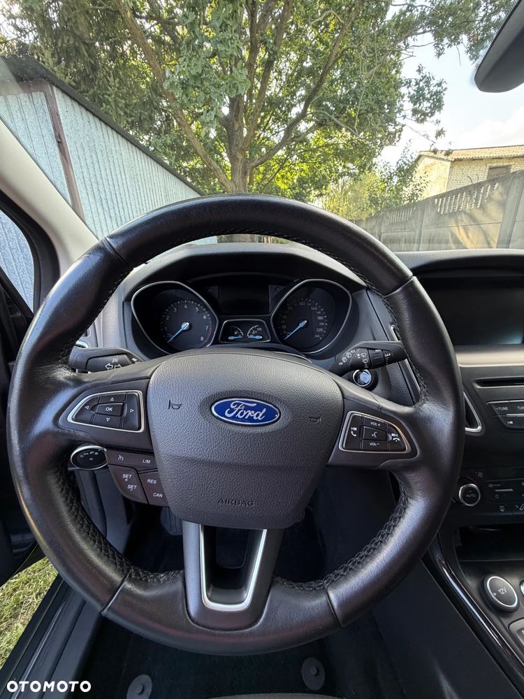 Ford Focus 1.5 EcoBoost Titanium ASS - 20