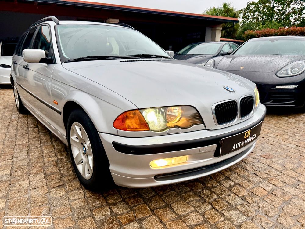 BMW 320 d Touring - 29