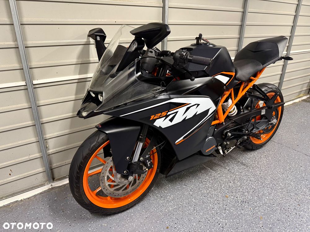 KTM RC 125 - 12