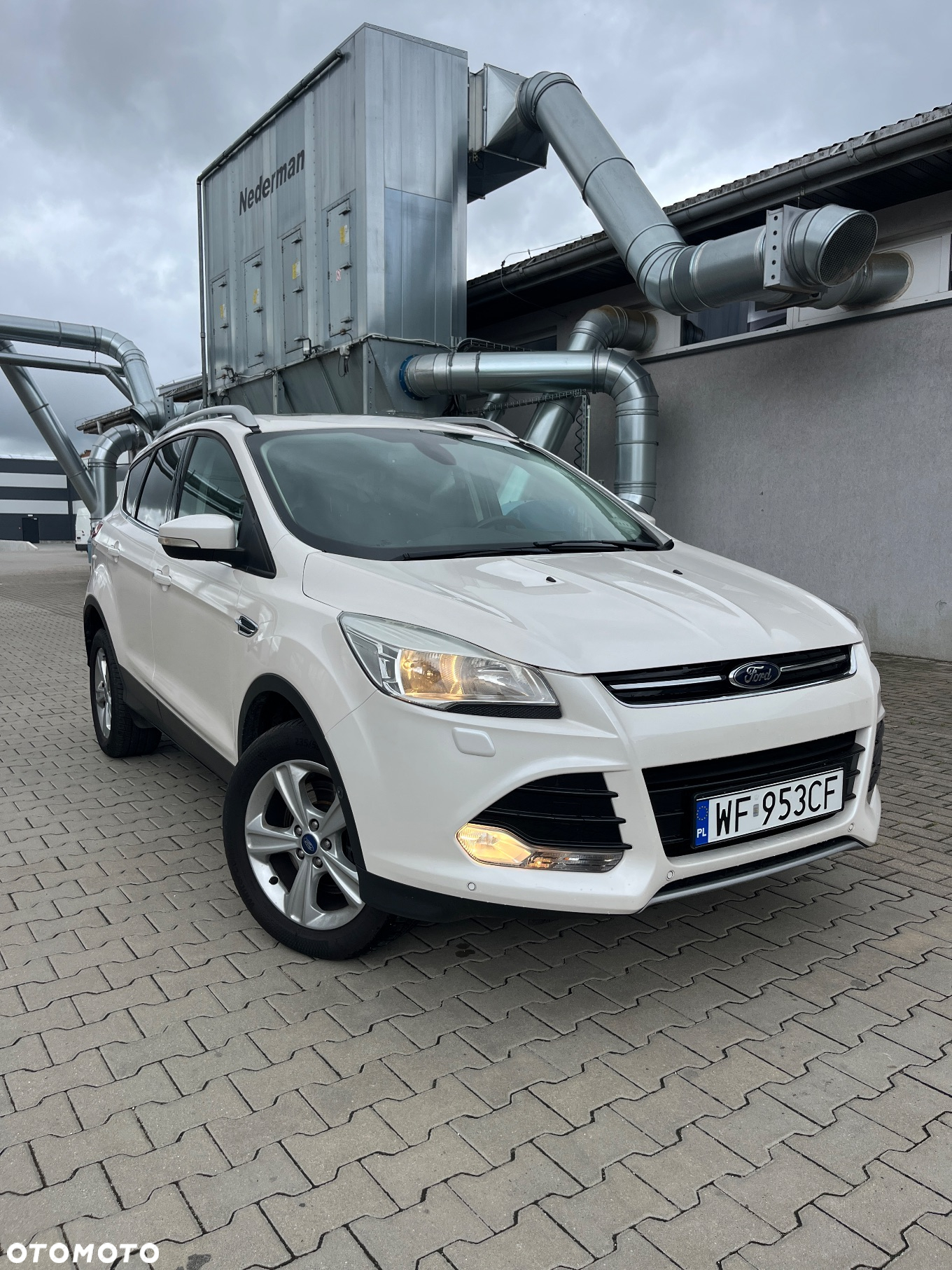Ford Kuga 2.0 TDCi 4x4 Titanium - 5