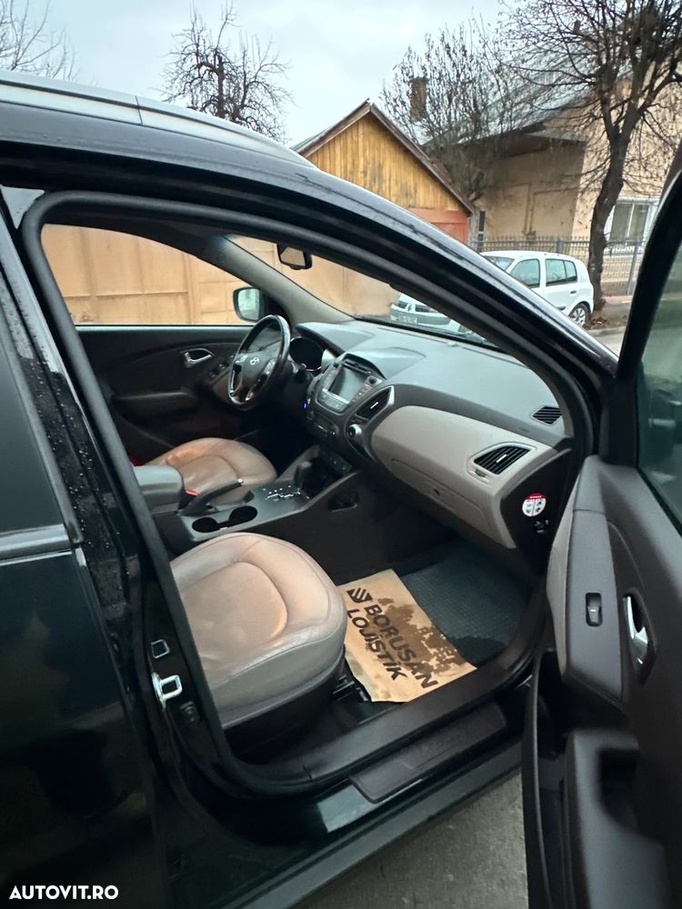 Hyundai ix35 2.0 CRDI 4WD Automatik Style - 10