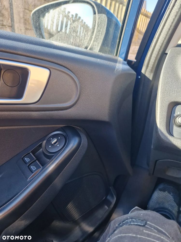 Ford Fiesta 1.0 Ambiente - 20