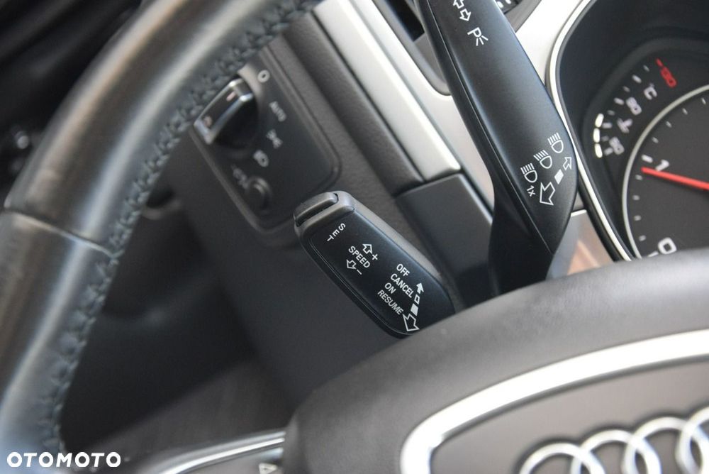 Audi A6 Avant - 33