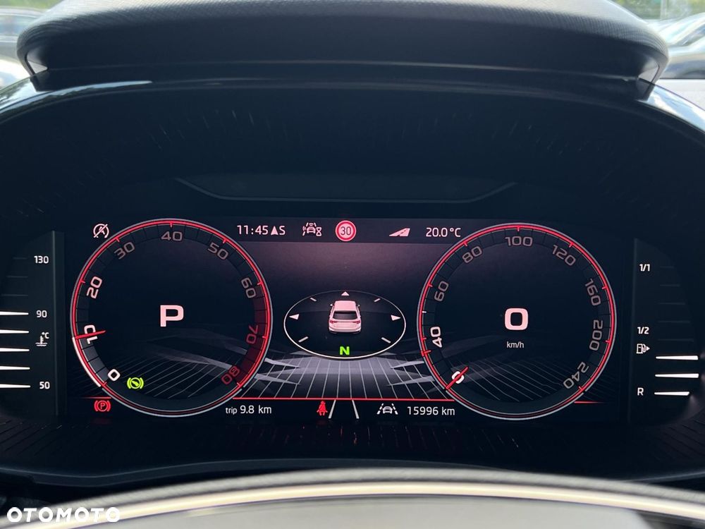 Skoda Fabia 1.0 TSI Monte Carlo DSG - 12
