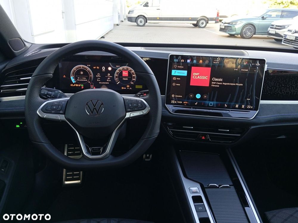 Volkswagen Passat - 15