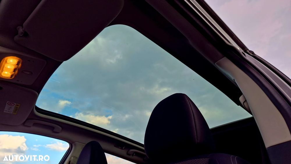 Nissan Qashqai 1.5 DCI N-Connecta - 16