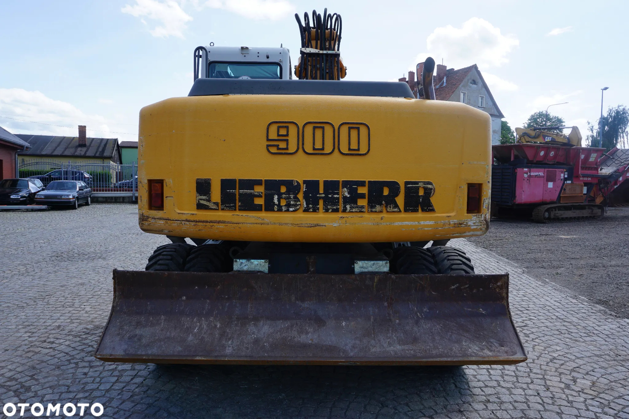 Liebherr A 900C - 4