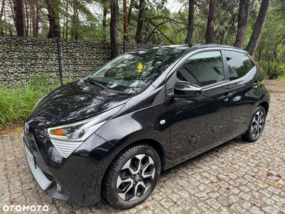 Toyota Aygo 1.0 VVT-i Color Edition - 1