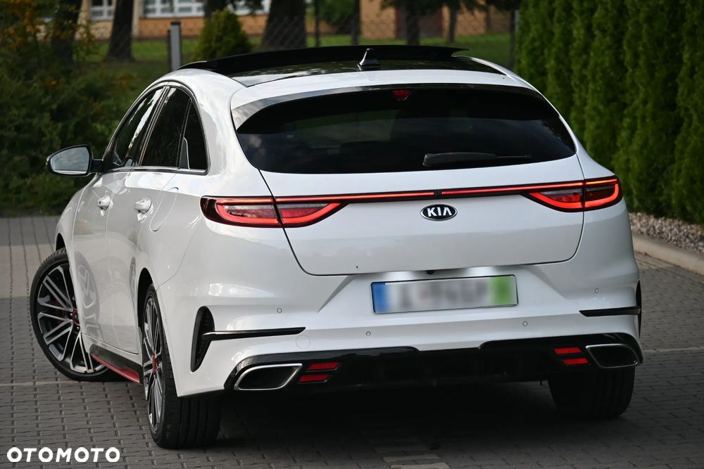 Kia ProCeed 1.6 T-GDI DCT7 OPF GT - 15