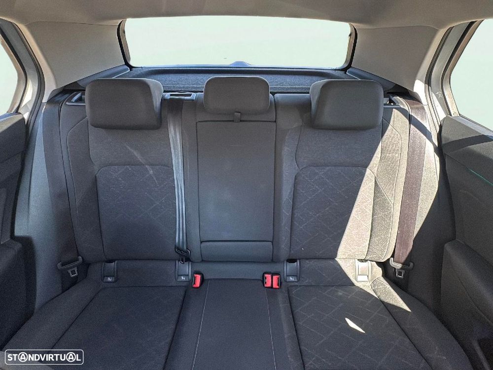 VW Golf 1.0 TSI Life - 17