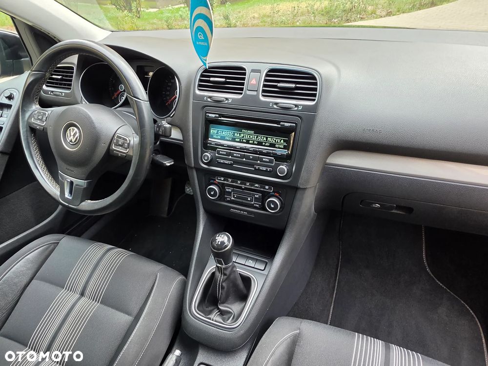 Volkswagen Golf 1.4 MATCH - 11