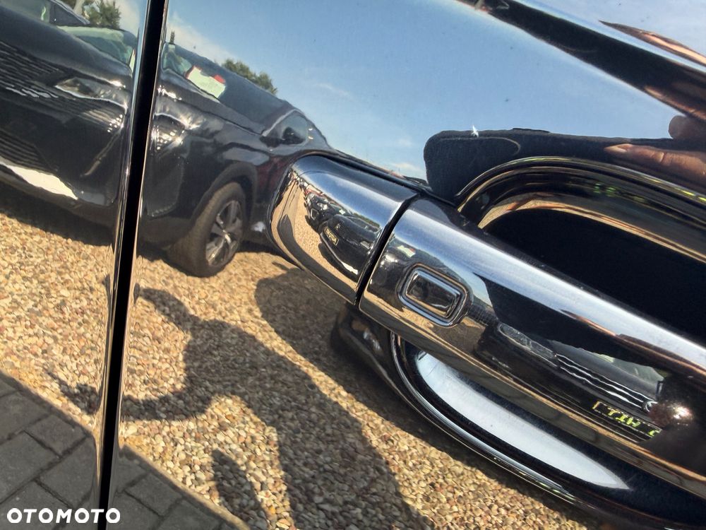 Audi A4 Avant 2.0 TDI - 20