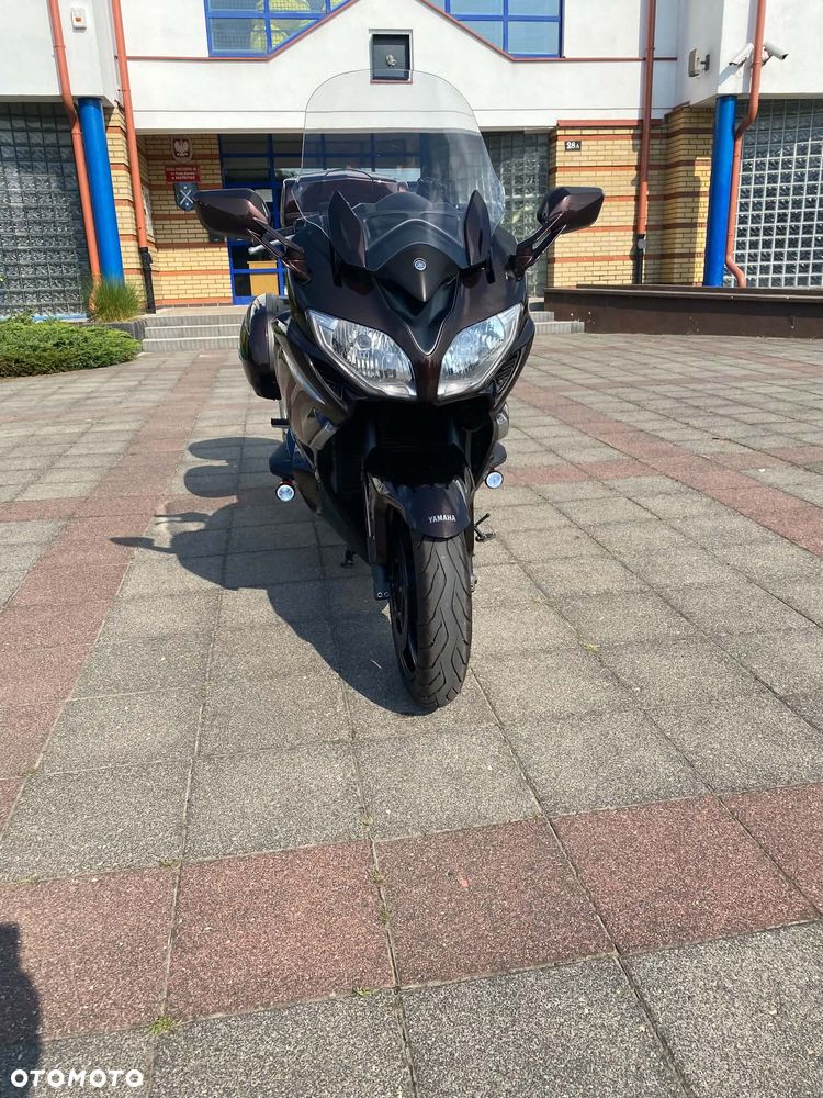 Yamaha FJR - 2