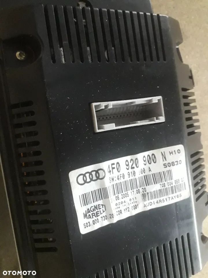 Licznik Audi A6 C6 TDI 4F0920900N - 4