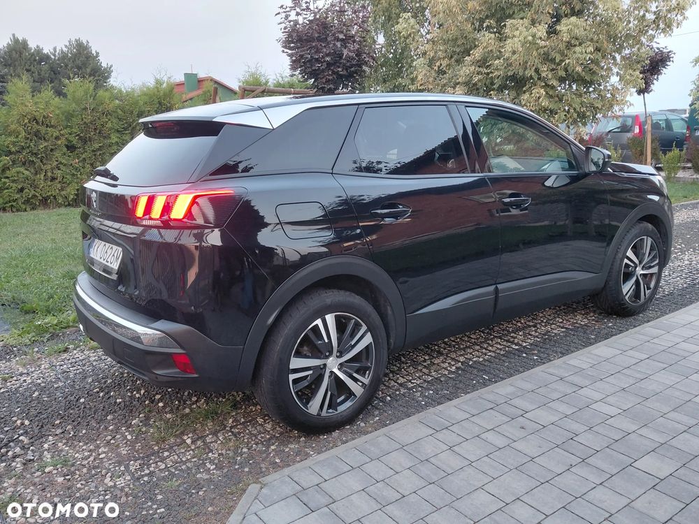 Peugeot 3008 1.2 PureTech GPF Active S&S EAT8 - 6
