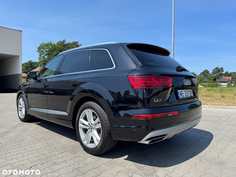 Audi Q7 - 6