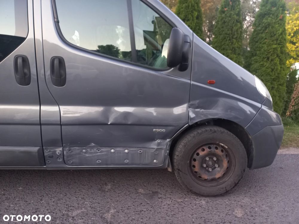 Opel Vivaro - 11