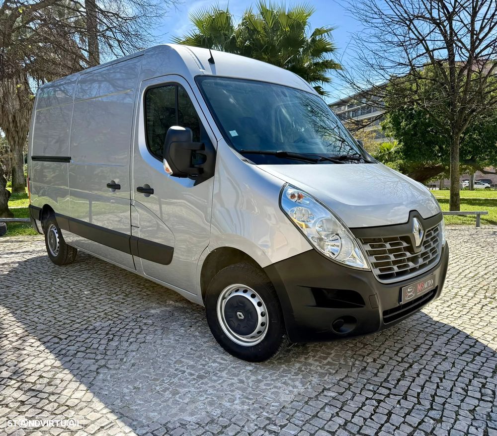 Renault Master 2.3DCI L2H2 135cv 3 Lugares - 13